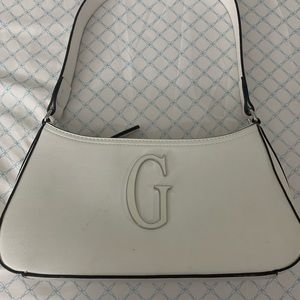 Used Guess Shoulder Bag